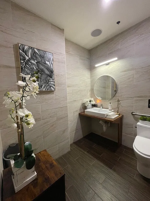 Green Aura Spa