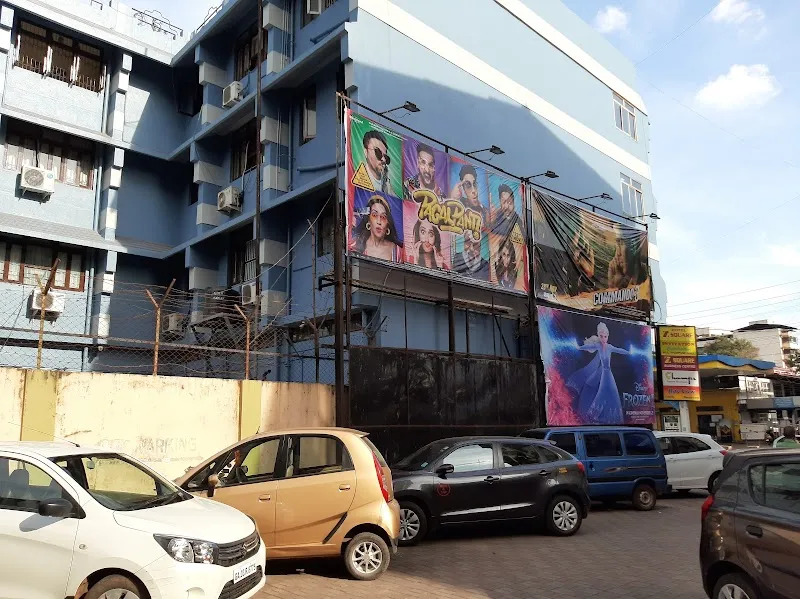 Z Square Multiplex