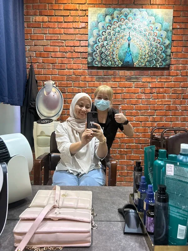 A Cuts Studio (AVEDA ) | Paradigm Mall Hair Salon (JB)