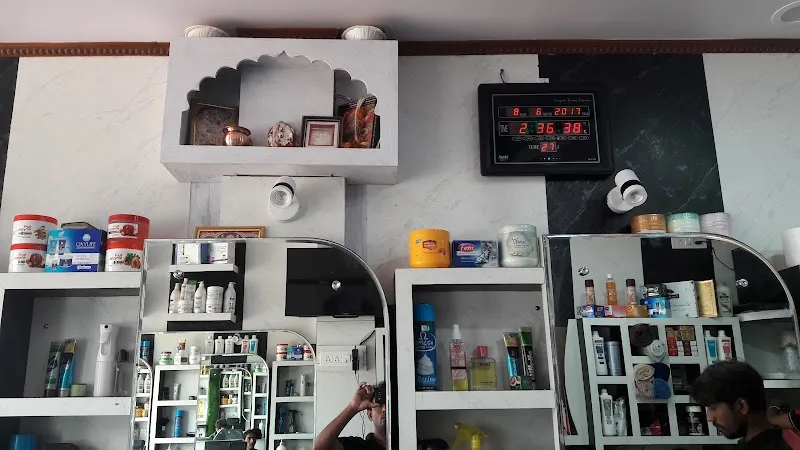Mukunt Unisex salon Kardhani Kalwar Road