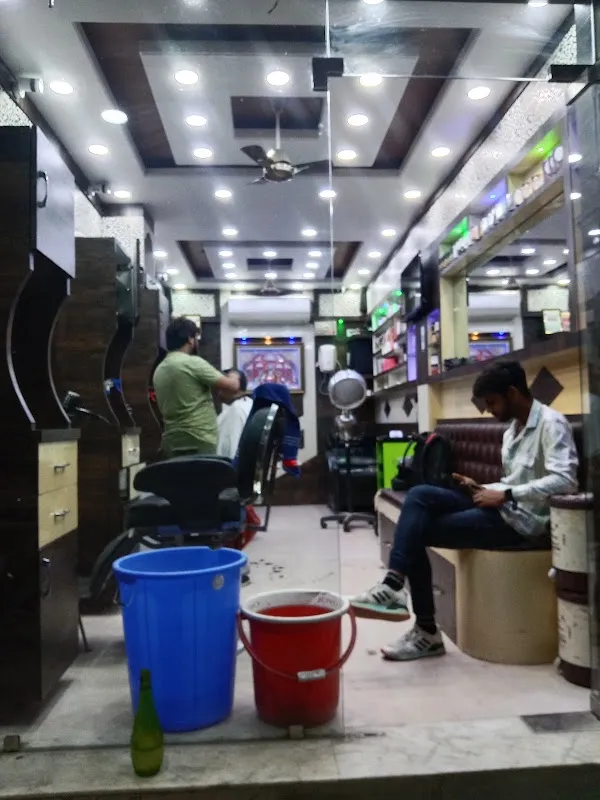 Mukunt Unisex salon Kardhani Kalwar Road