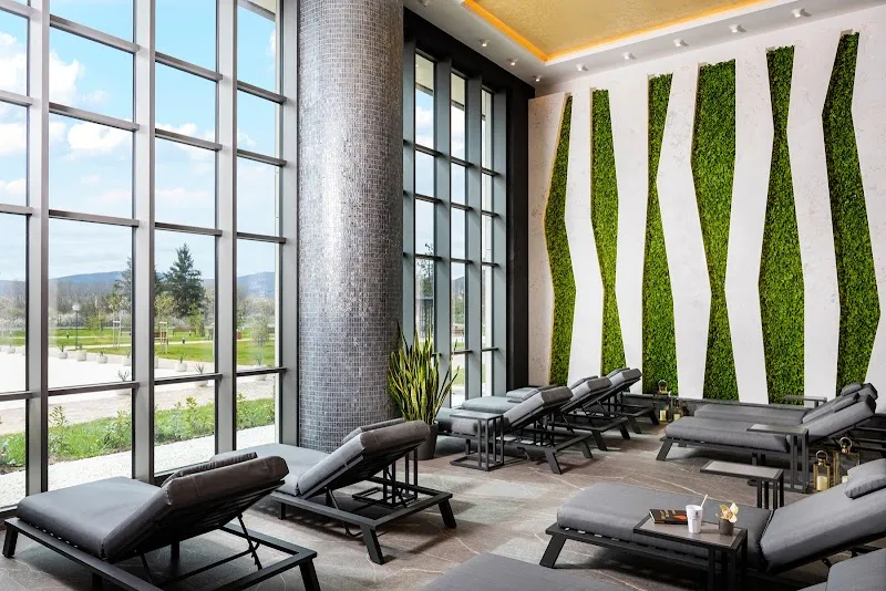 Kings' Valley Medical & Spa Hotel