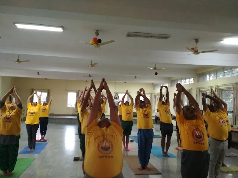 SPYSS FREE YOGA, B'ORE CITY INSTITUTE