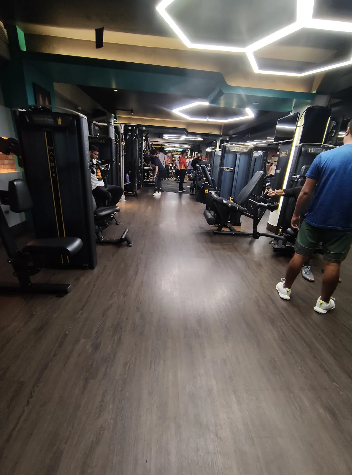 Gold's Gym Shillong