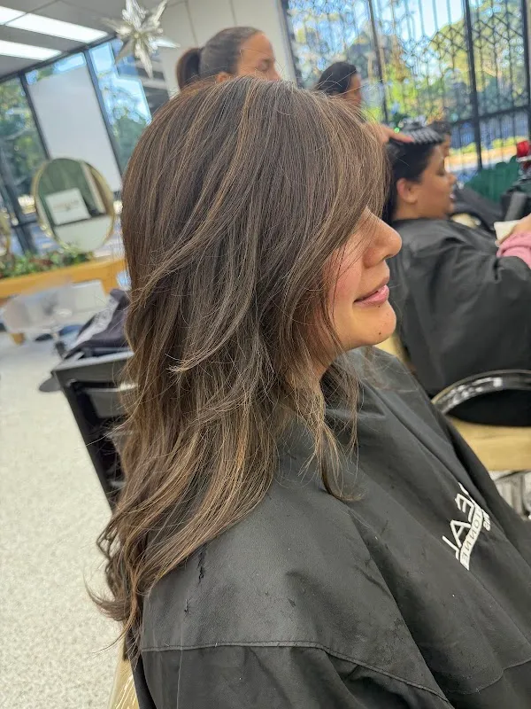 The Hair Room @HB
