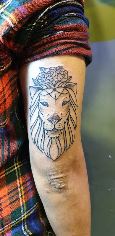 Luv Tattoo studio