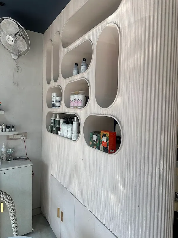 Kiah Salon and Makeovers