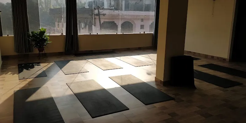 MIND O BODY YOGA STUDIO