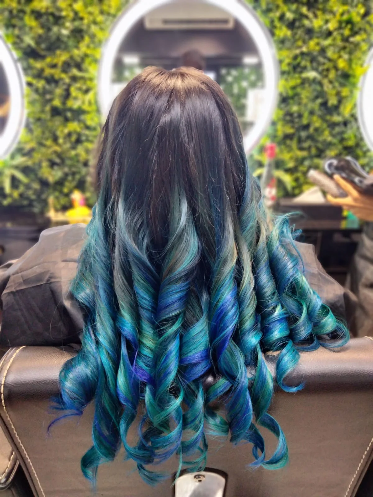 De Bella & Beau Hair, Skin & Nail Salon