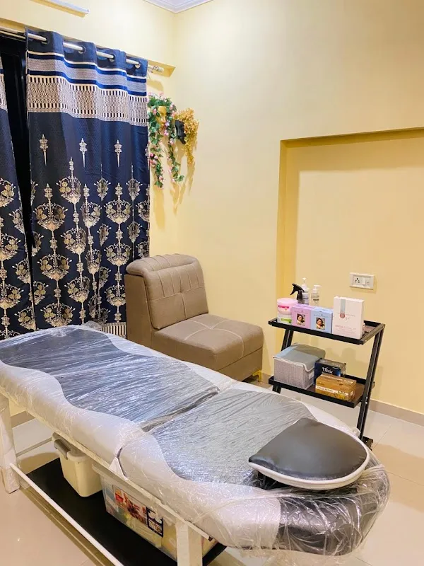 Divine Gloww Facial Studio