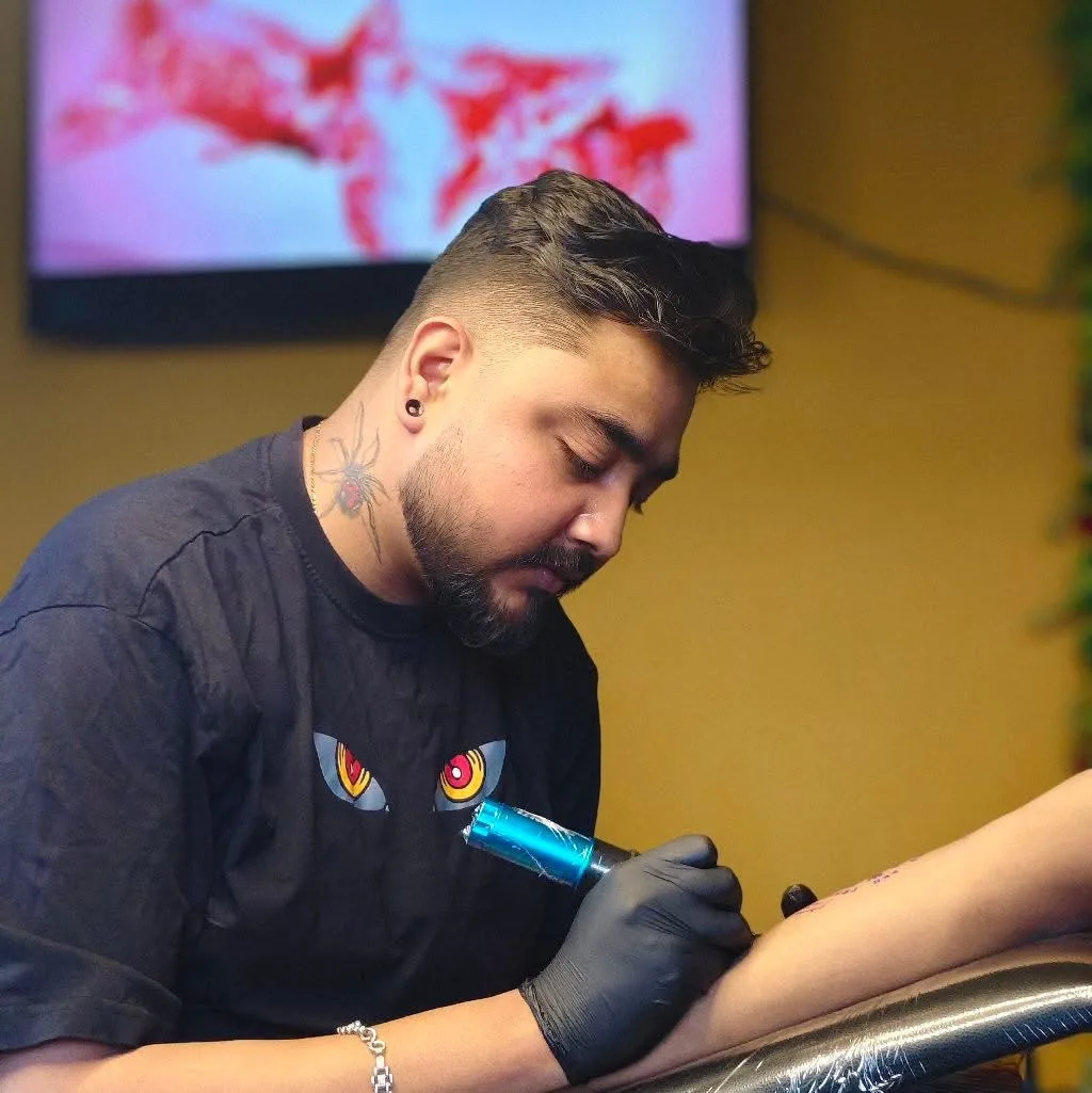 DYNAMIC TATTOO STUDIO.
