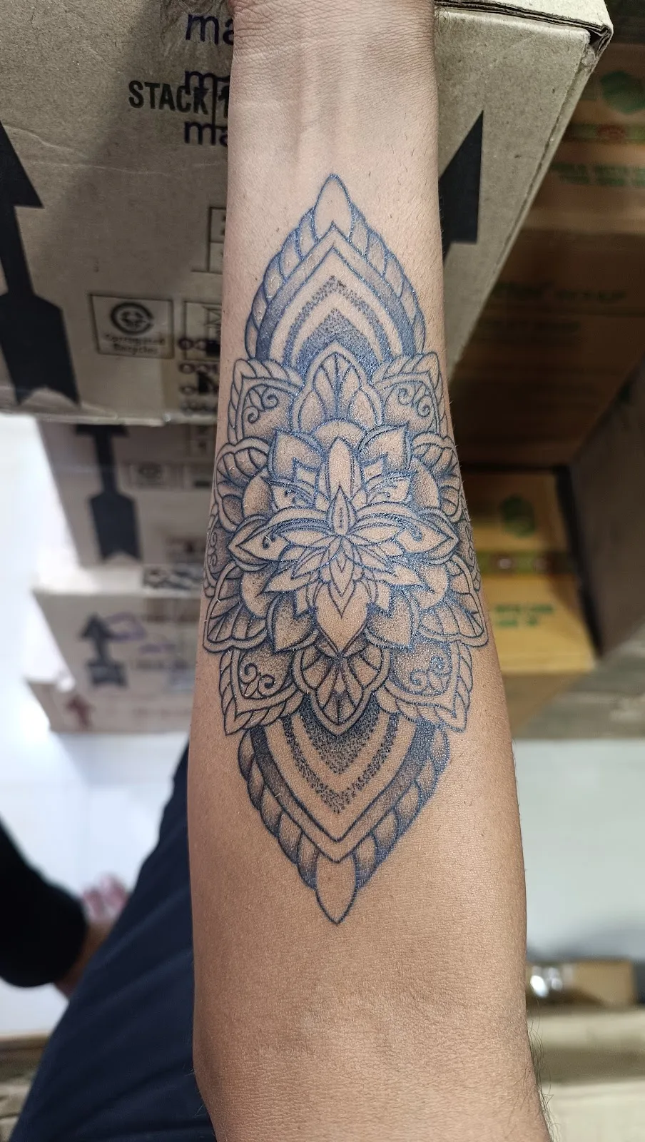 DYNAMIC TATTOO STUDIO.