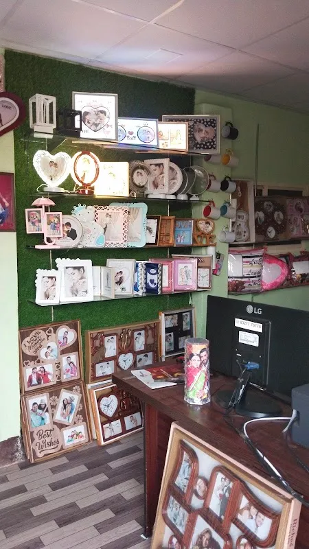 Chandrama Photo Studio & Gifts