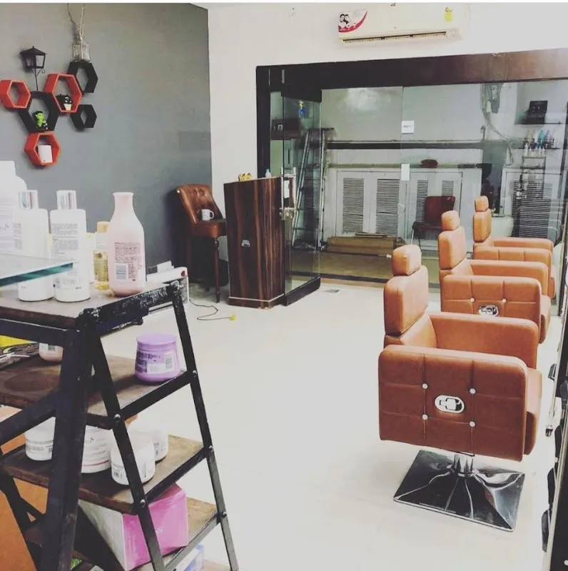 NKD Unisex Salon