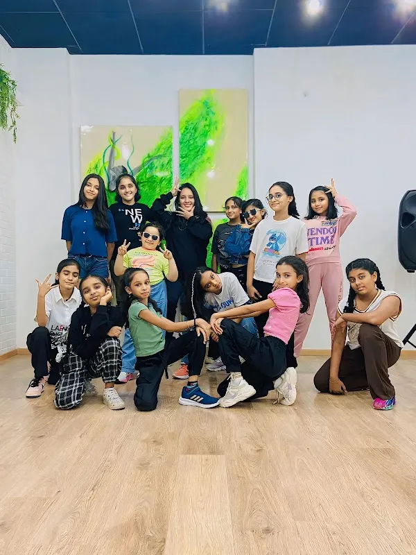 Dance & Fitness Stream