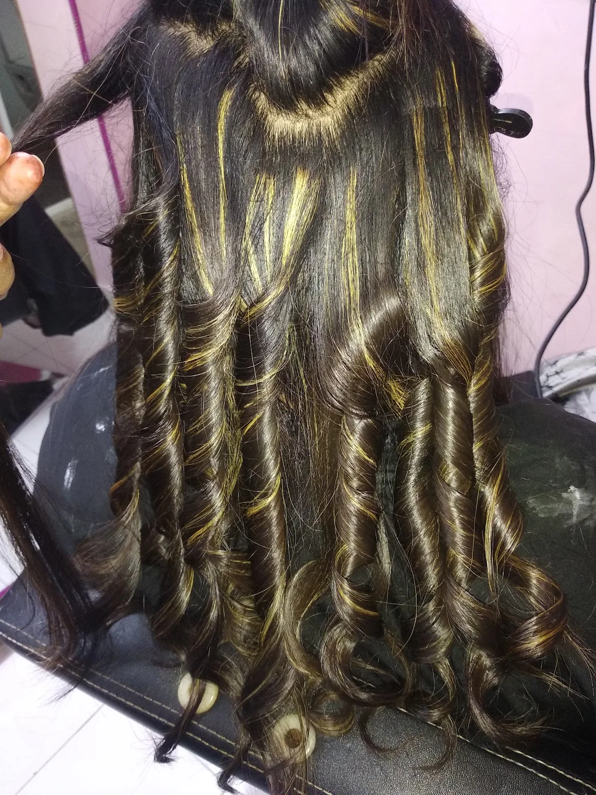 Studio R Beauty Salon