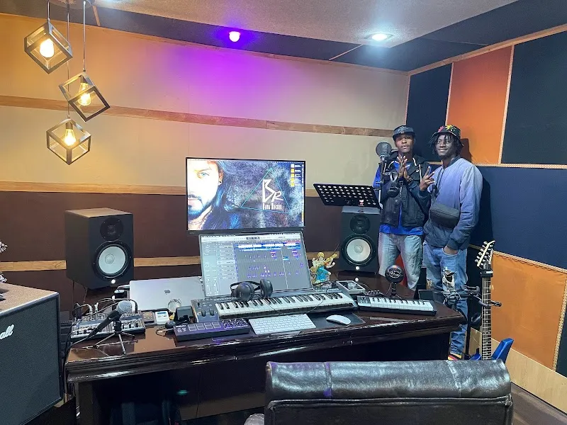 VB RECORDING STUDIO
