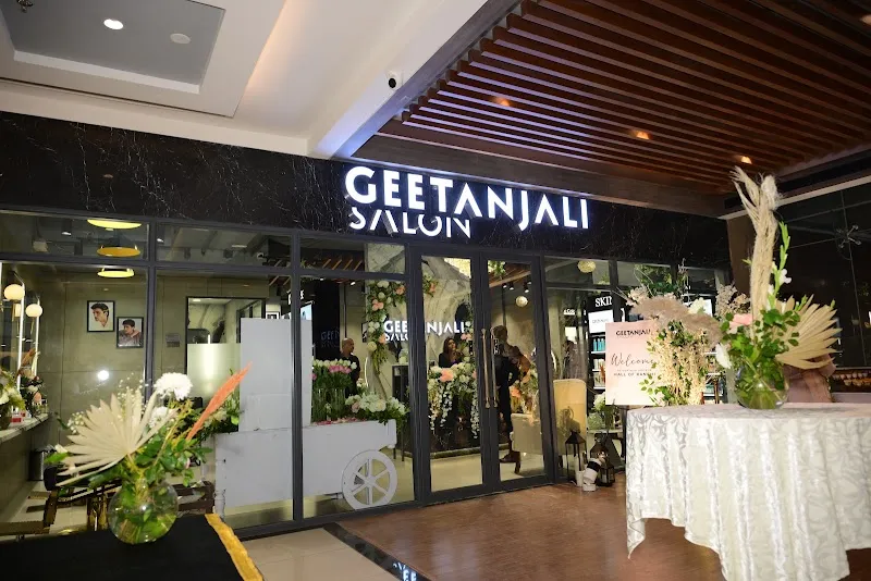 Geetanjali Salon