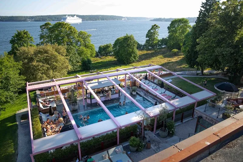 Ellery Beach House