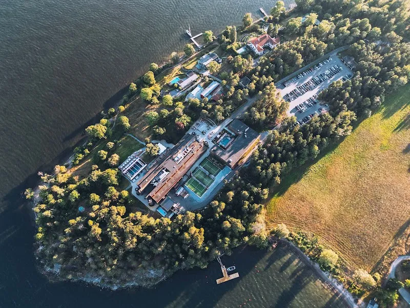 Ellery Beach House
