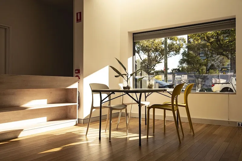 INTO-ARTS Studio + Gallery