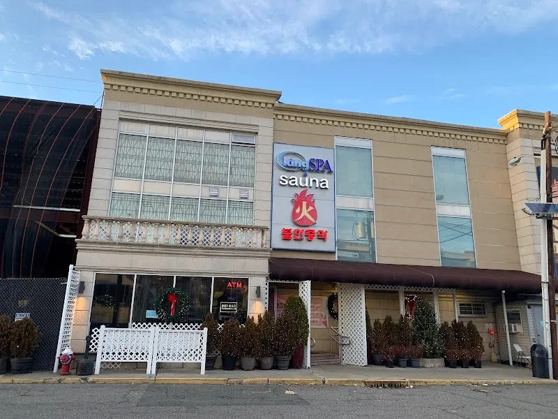 King Spa & Sauna