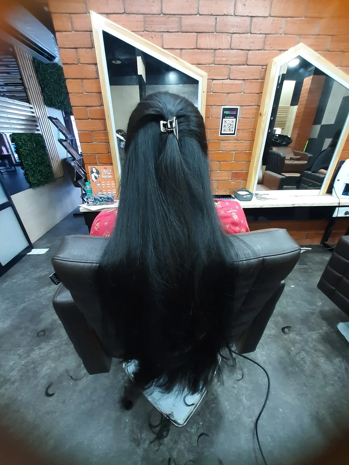 Green Trends Unisex Hair & Style Salon