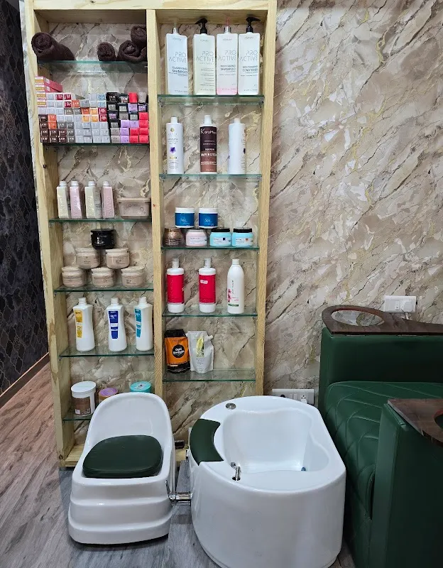 V R Salon Unisex