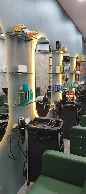 V R Salon Unisex