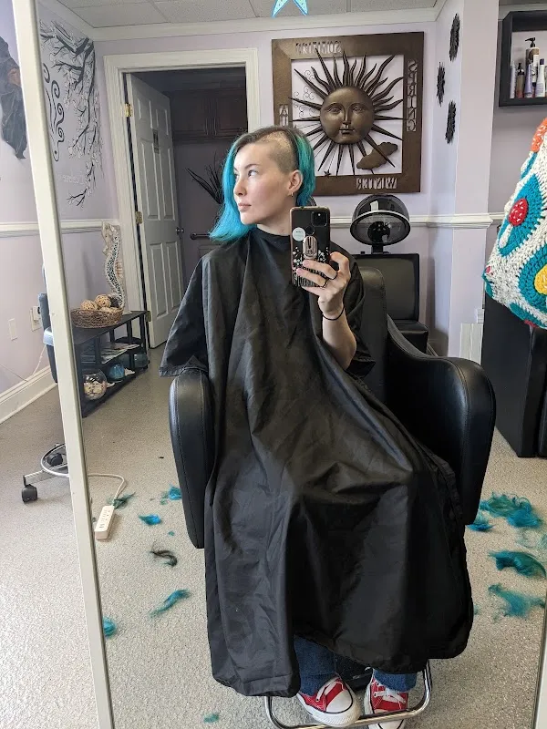 Daja Hair Salon
