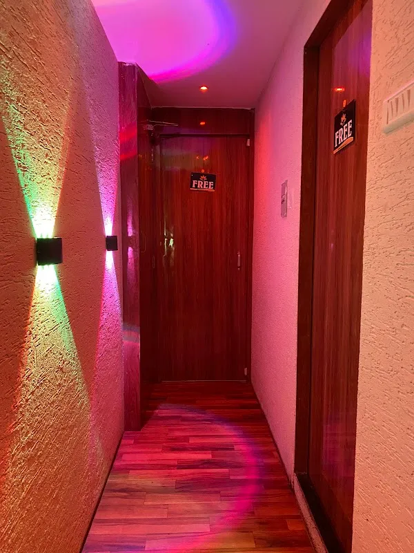 Royal The Luxury Spa