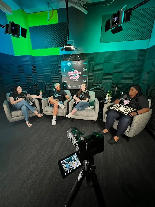 BrandCrumbs | Podcast & Video Production