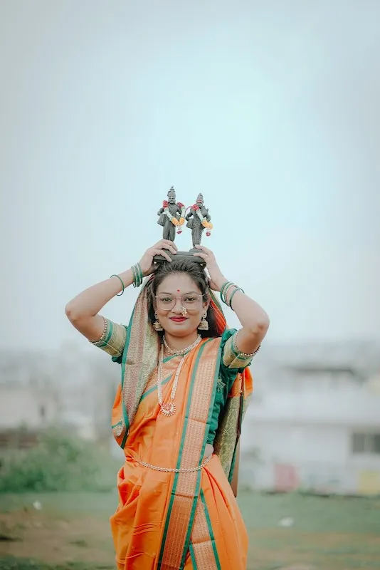 Sarkar studio