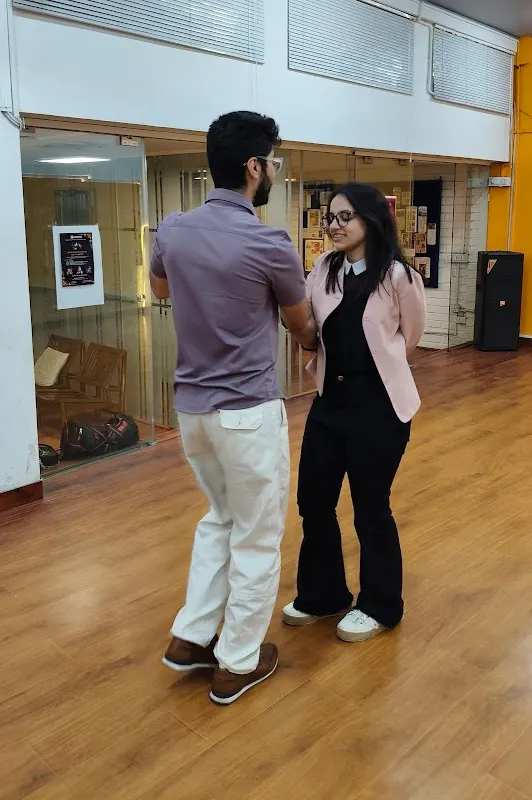 Moving Souls ️Salsa Classes | Bachata | Bollywood | Wedding Choreography | Zumba | Dance Academy In Delhi
