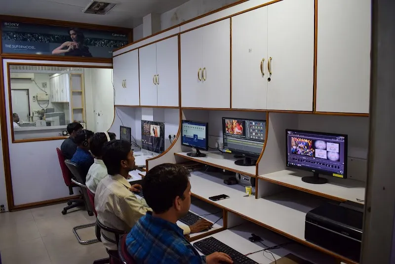 Talwar Studio & Colour Lab