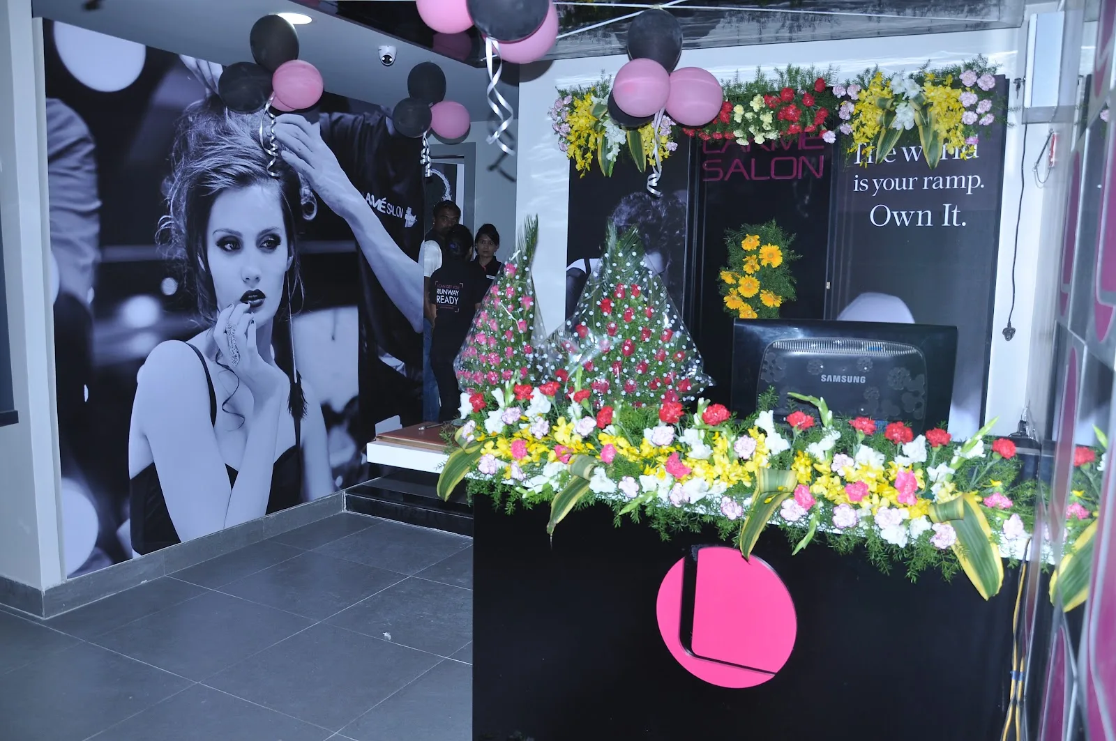Lakme Salon For Him and Her in Kavuri Hills,Hyderabad