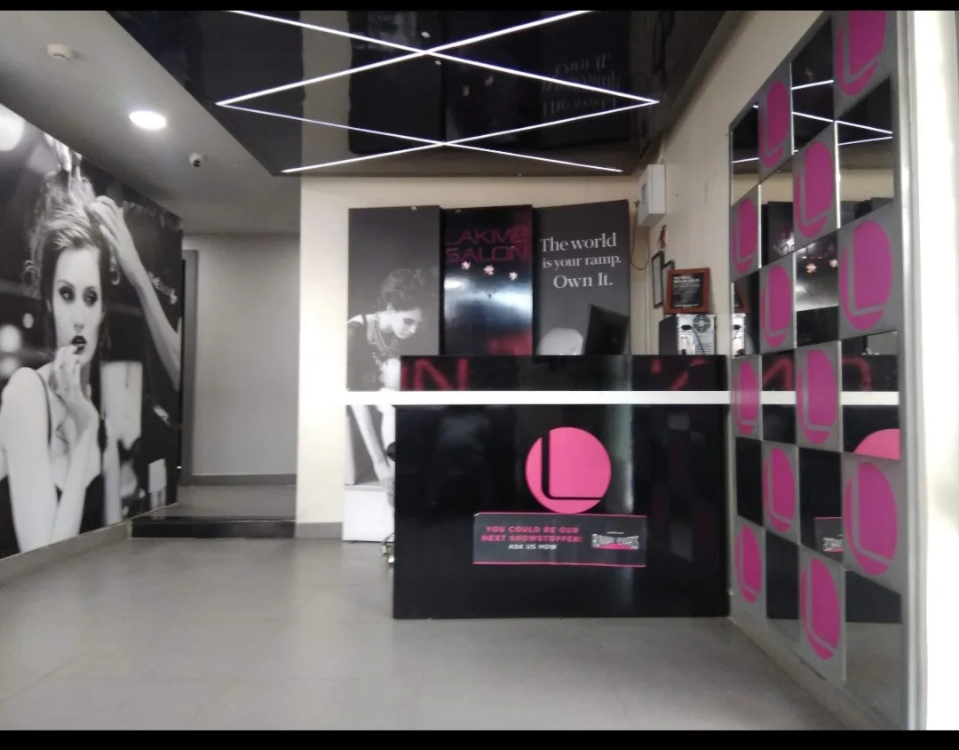 Lakme Salon For Him and Her in Kavuri Hills,Hyderabad