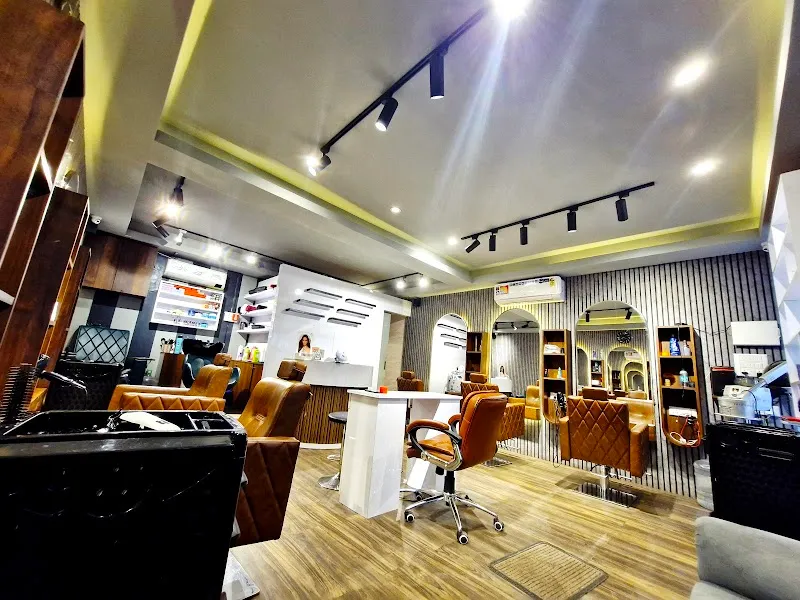 The Hair Lounge unisex saloon