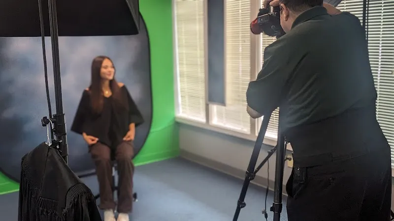 Leonard's Portrait Studio