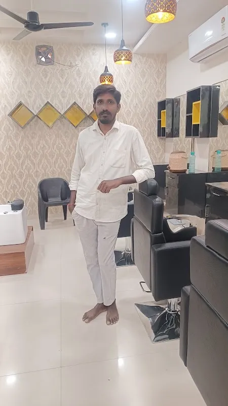 PNB PONY SALONS MEN & WOMEN