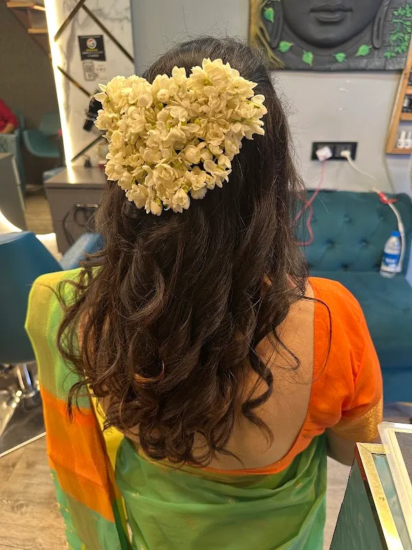 S.A FAMILY SALON & ACADEMY