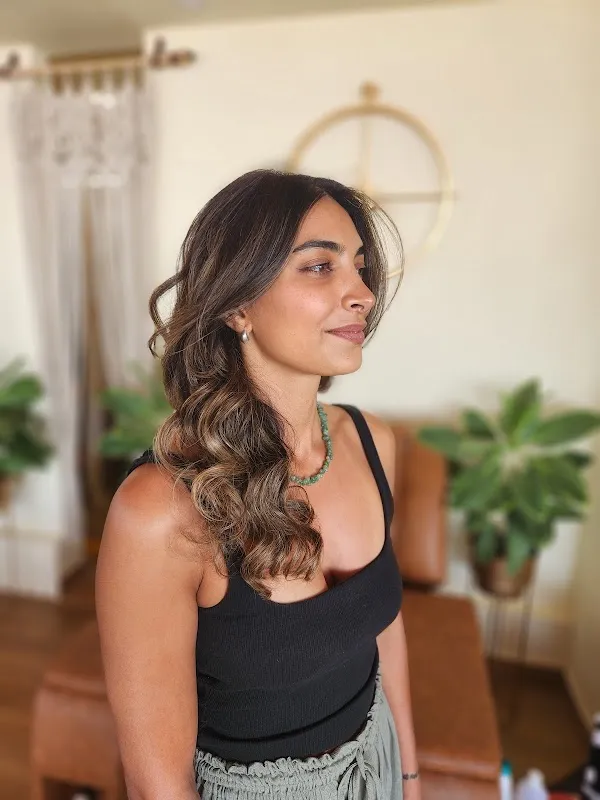 Jason's Beach Studio - Unisex Hair Cut and Color Salon