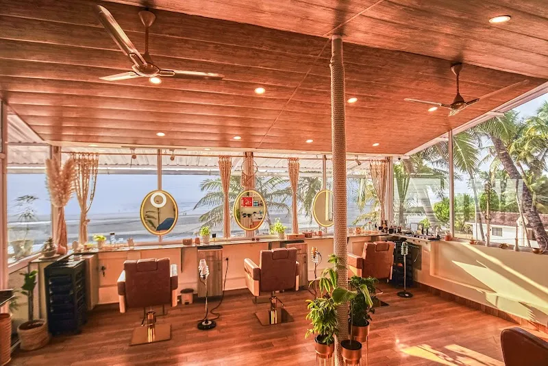 Jason's Beach Studio - Unisex Hair Cut and Color Salon