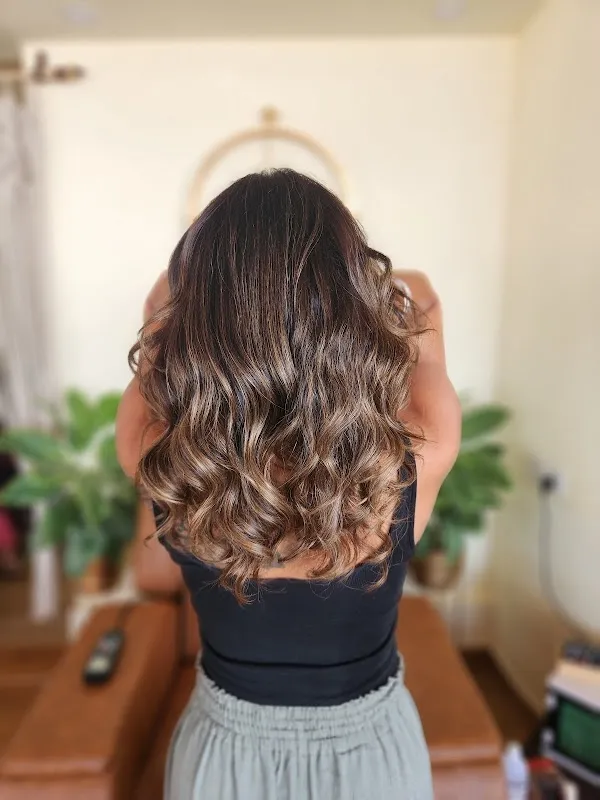 Jason's Beach Studio - Unisex Hair Cut and Color Salon