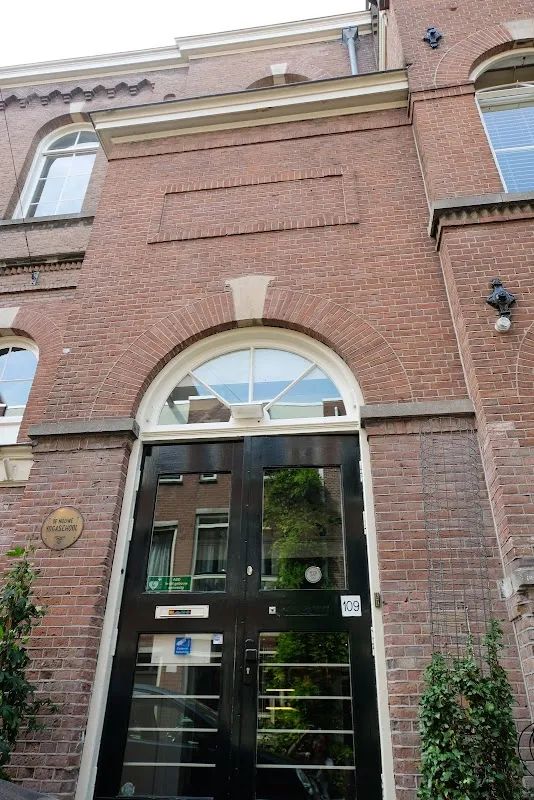 The New Yoga School B.V.