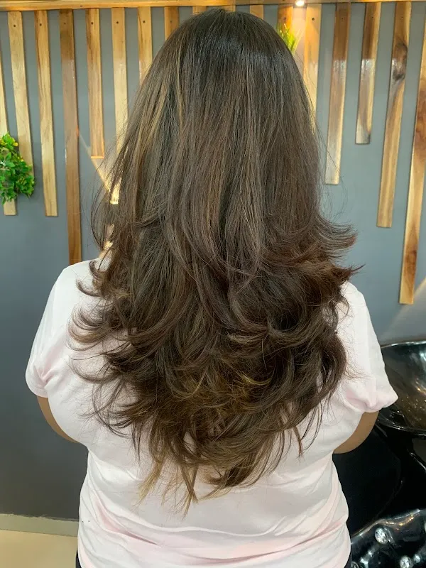 Veera Salon