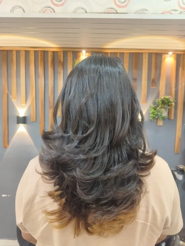 Veera Salon
