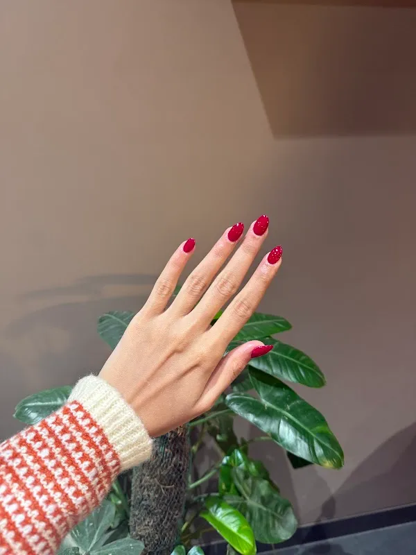 Arzoyi Unisex Salon & Academy