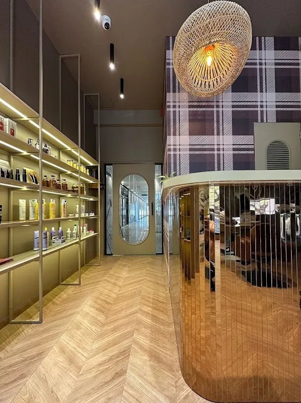 Arzoyi Unisex Salon & Academy