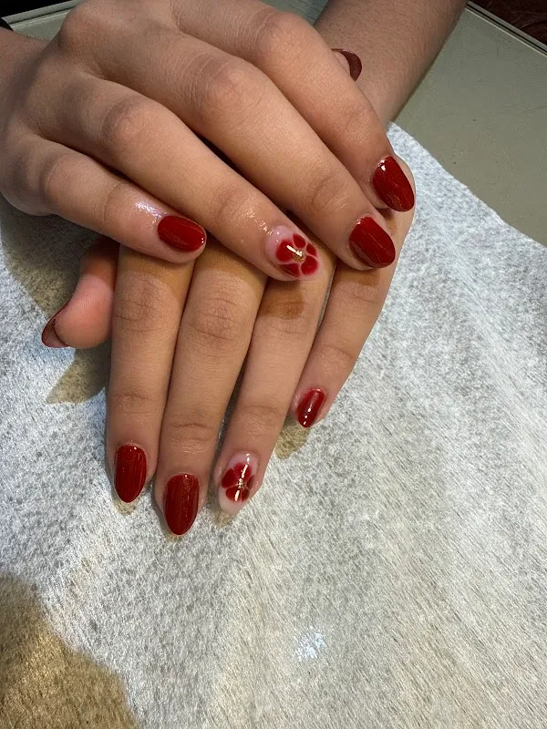 Arzoyi Unisex Salon & Academy